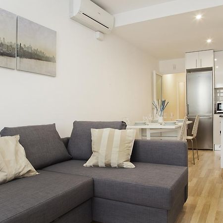 Appartement Flateli Roger 2 à Barcelone Extérieur photo